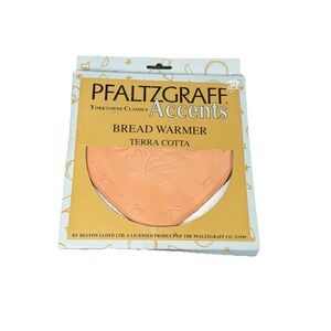 New Pfaltzgraff Terra Cotta Heart-Shaped Bread Warmer (B039)
